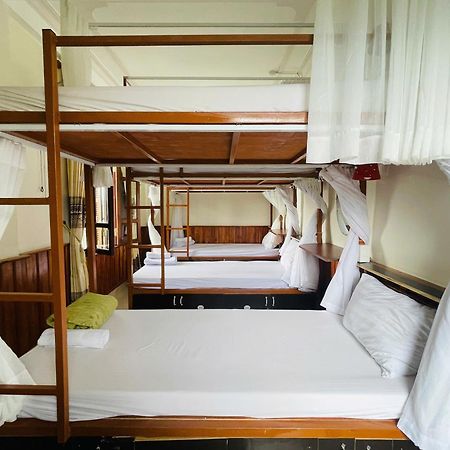 Nam Phuong Riverside Villa Хюэ Экстерьер фото
