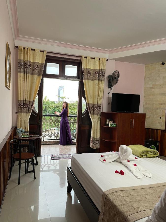 Nam Phuong Riverside Villa Хюэ Экстерьер фото