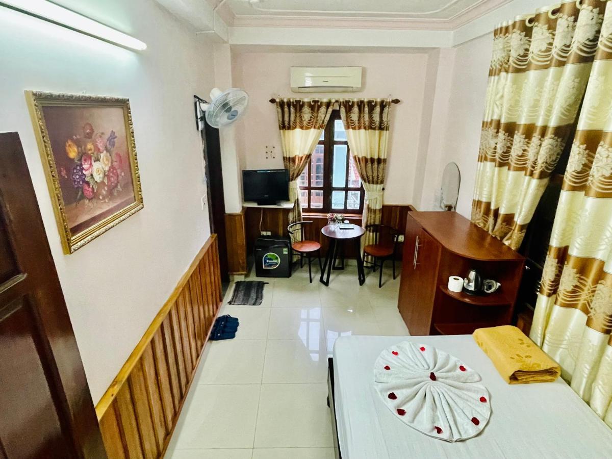 Nam Phuong Riverside Villa Хюэ Экстерьер фото