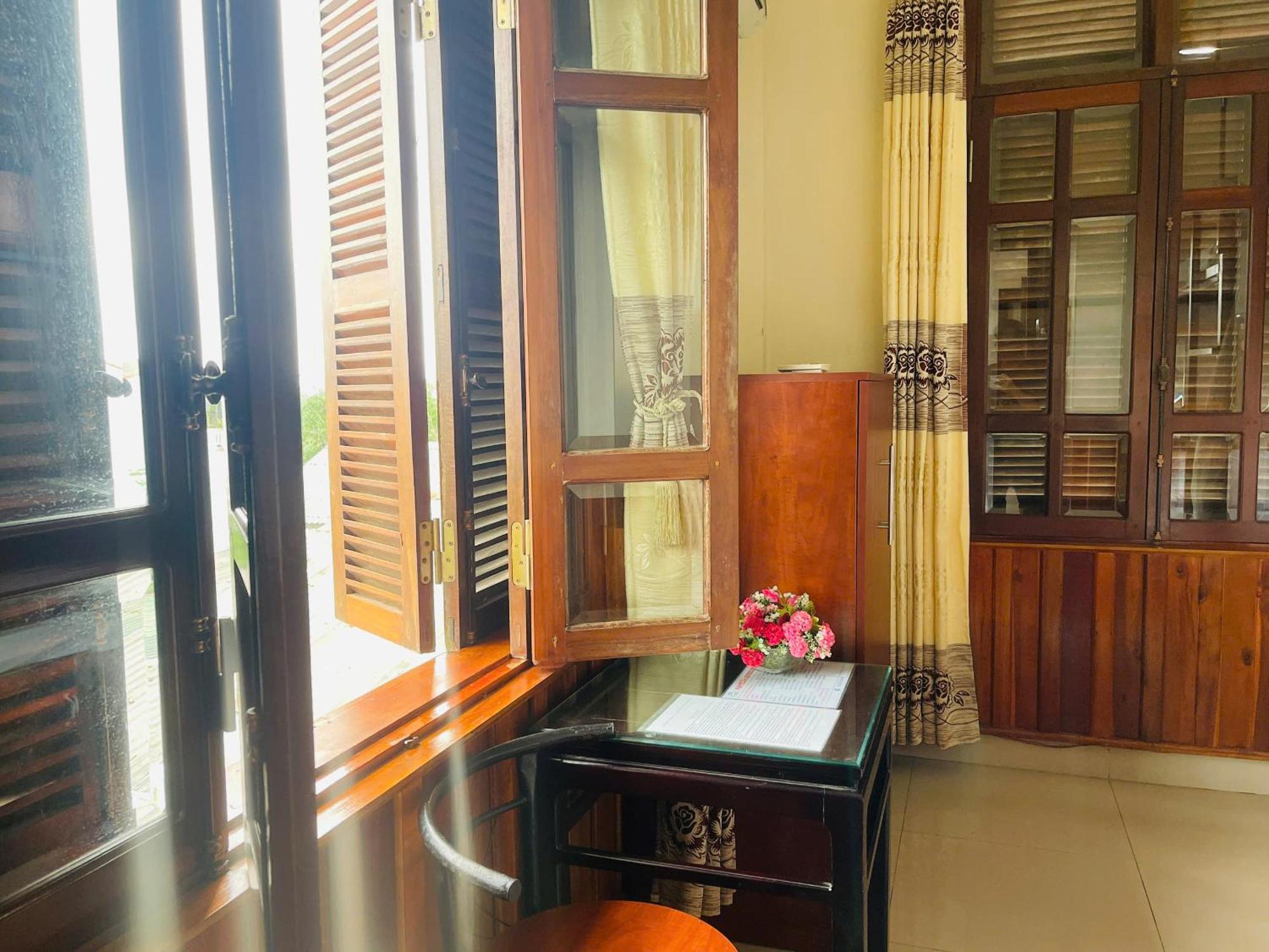 Nam Phuong Riverside Villa Хюэ Экстерьер фото