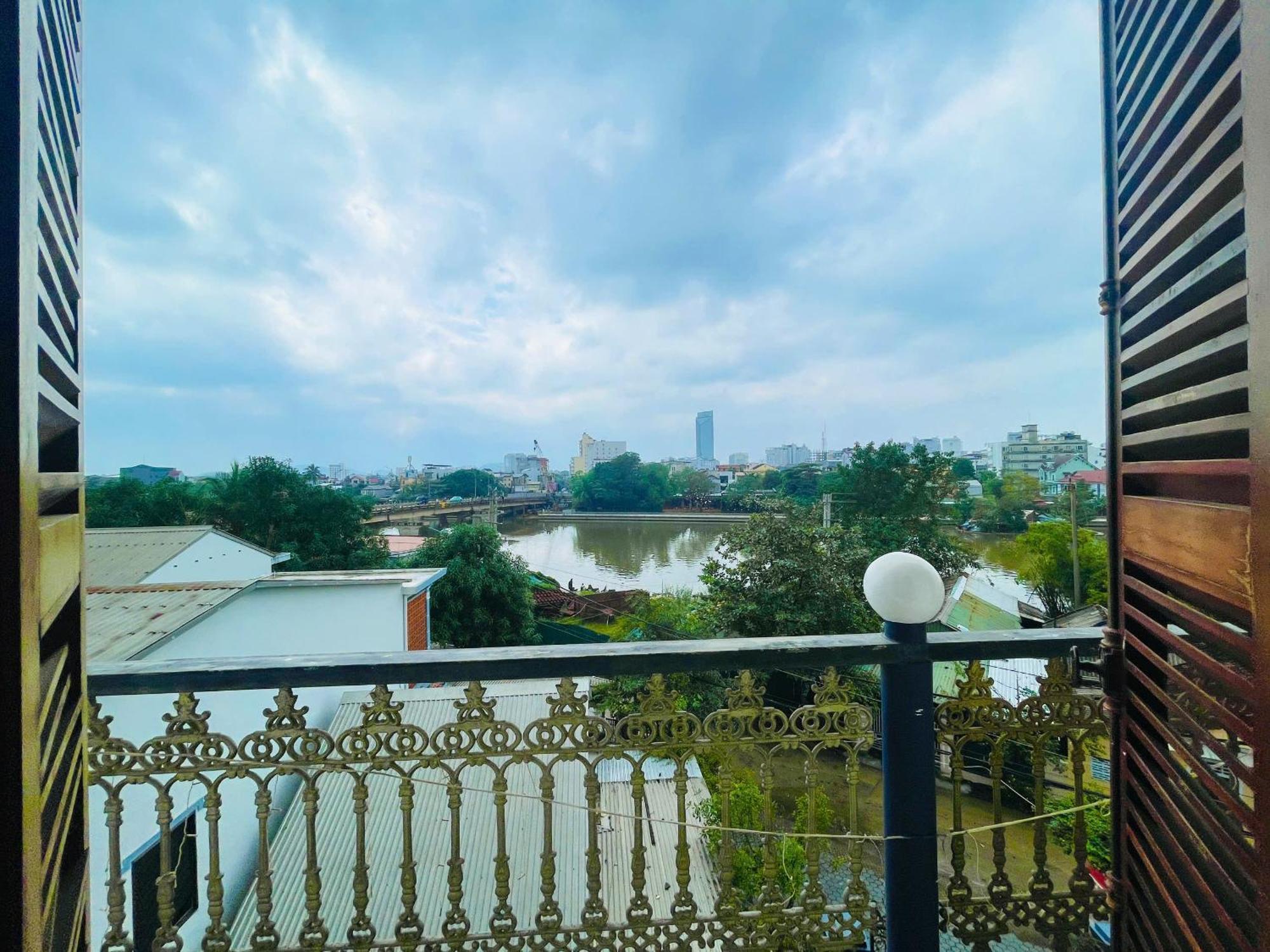 Nam Phuong Riverside Villa Хюэ Экстерьер фото