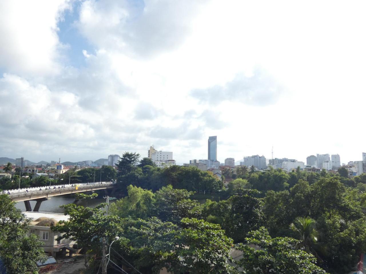 Nam Phuong Riverside Villa Хюэ Экстерьер фото